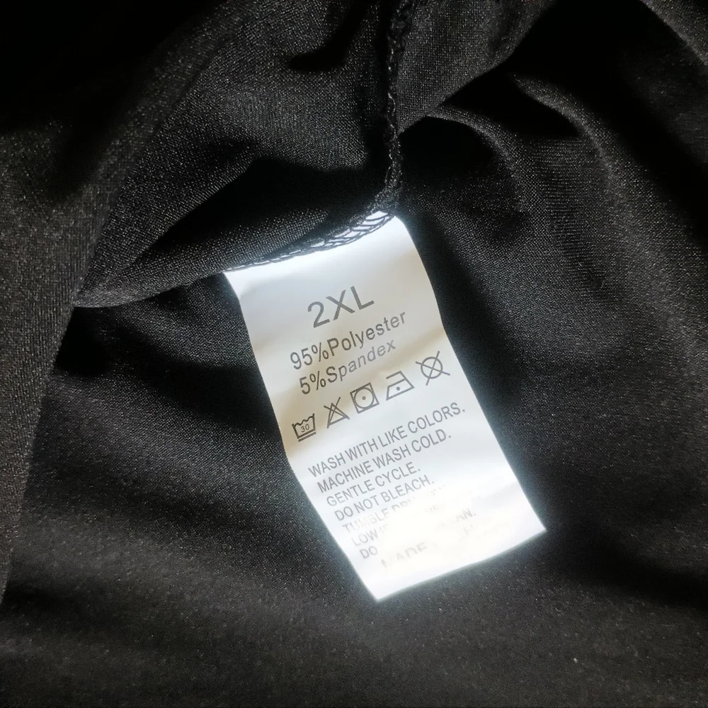 2X Black dress with pearl embellishment on the collar and sleeves - Picture 2 of 2